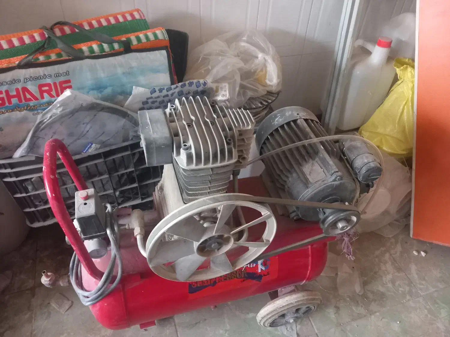 فروش پمپ باد|ابزارآلات|نجفآباد, قلعه سفید|دیوار