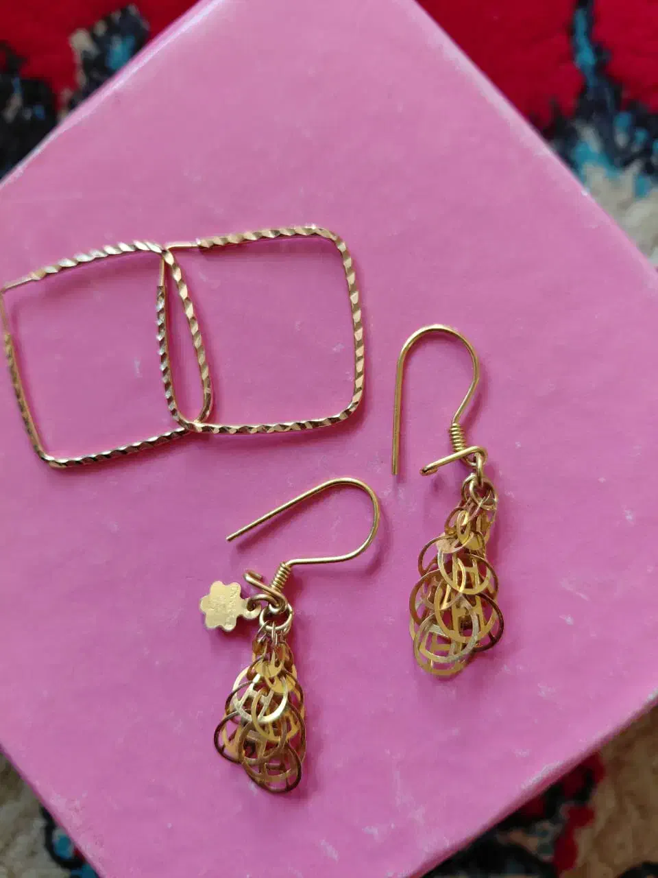 مقداری طلا|جواهرات|شیراز, ارم|دیوار