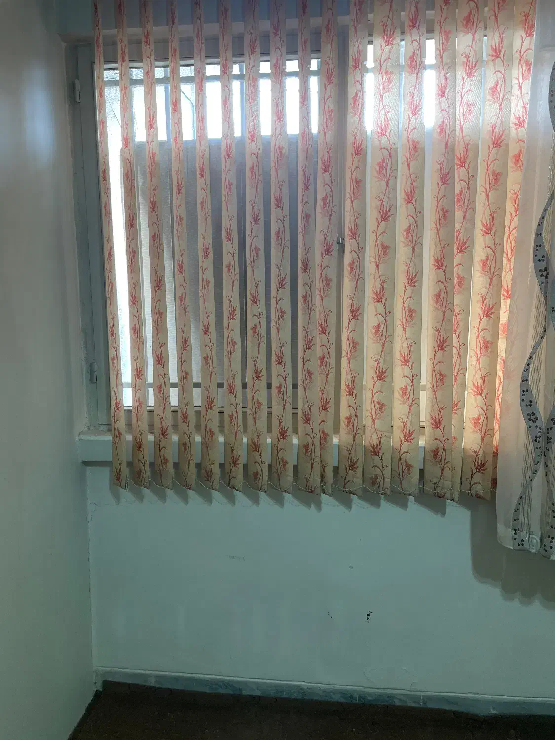 پرده|پرده، رانر، رومیزی|مبارکه, |دیوار