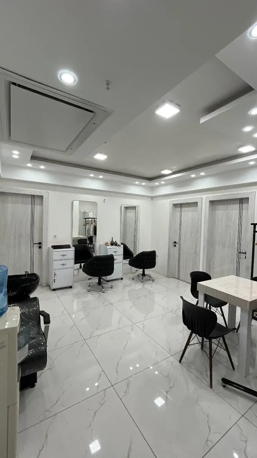 استخدام درلاین آرایشگری|استخدام درمانی، زیبایی، بهداشتی|نجفآباد, دانش|دیوار