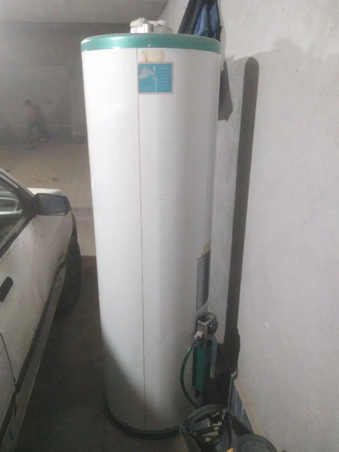 ابگرمکن مخزنی بزرگ|آبگرمکن، پکیج، شوفاژ|مرودشت, بیست متری بیمارستان|دیوار