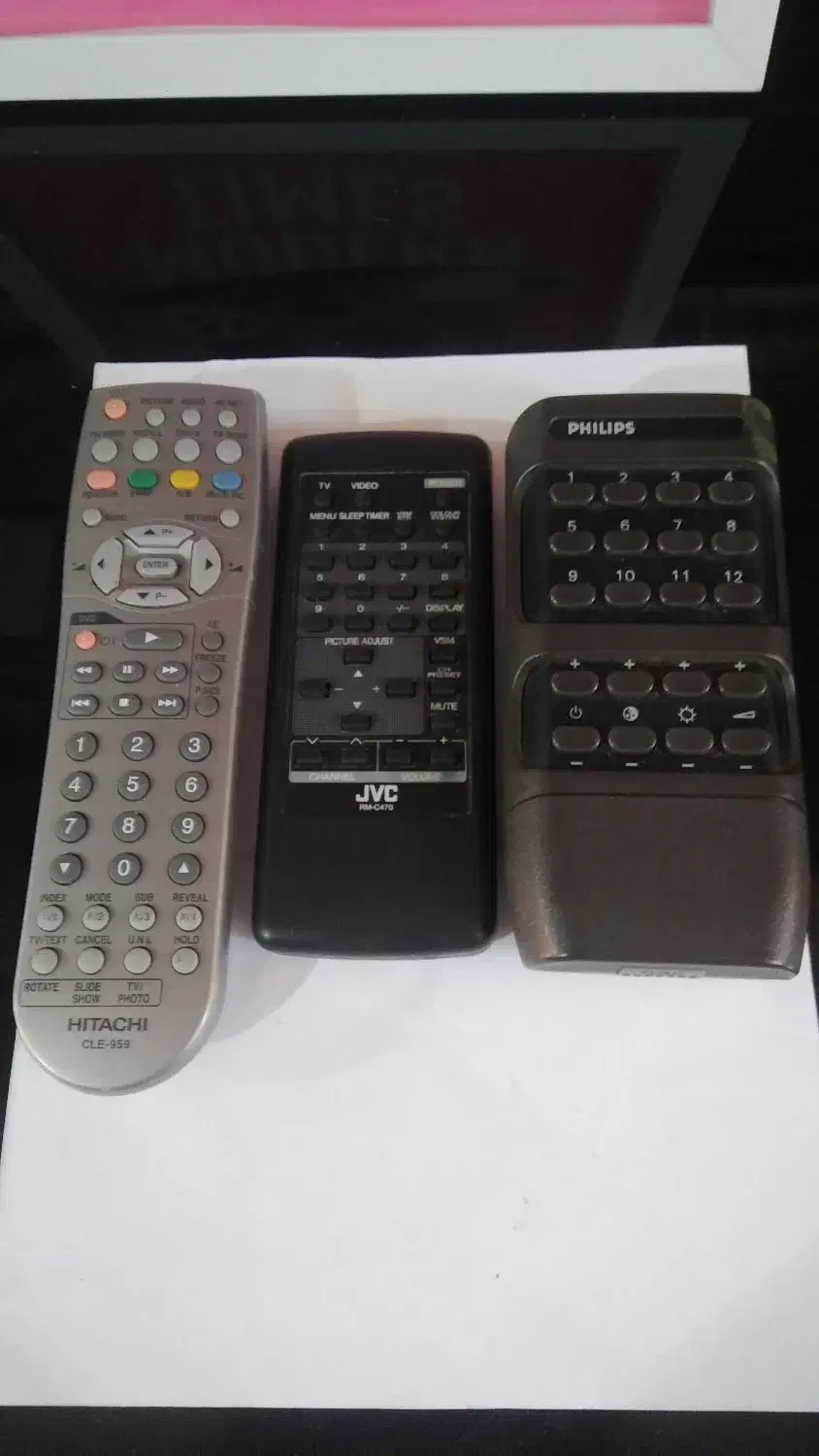 کنترل قدیمی ویدیو TV کمیاب|پخش‌کننده DVD و ویدیو|تهران, فلسطین (میدان انقلاب)|دیوار