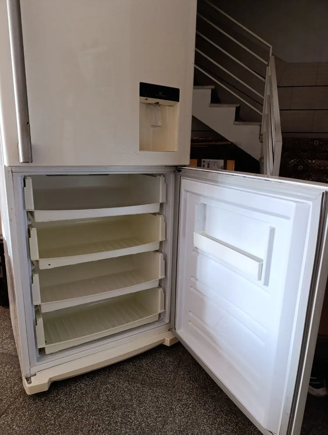 فروش یخچال و لباسشویی|سایر لوازم برقی|تاکستان, |دیوار