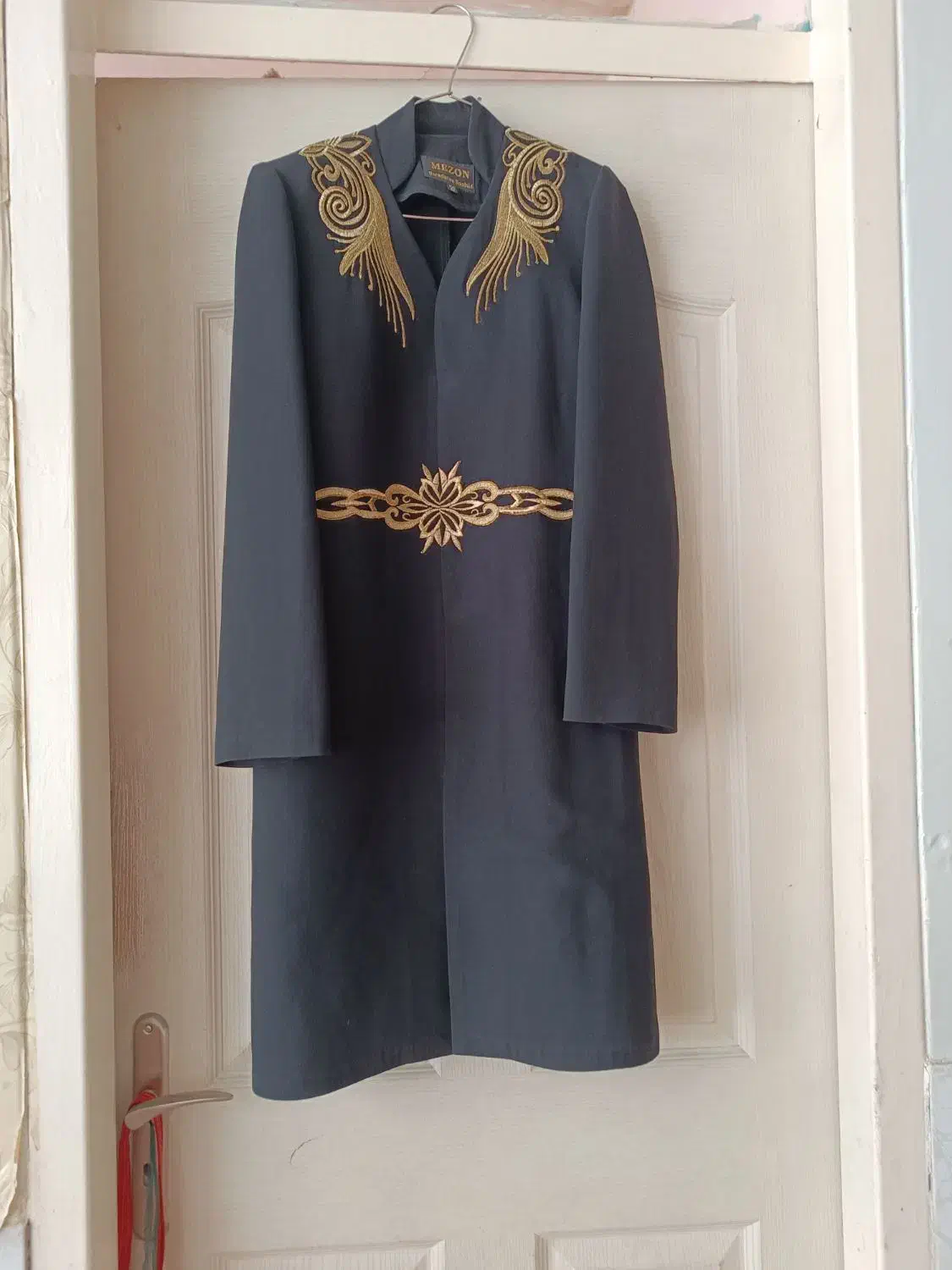 مانتو کرپ|لباس|ملایر, |دیوار