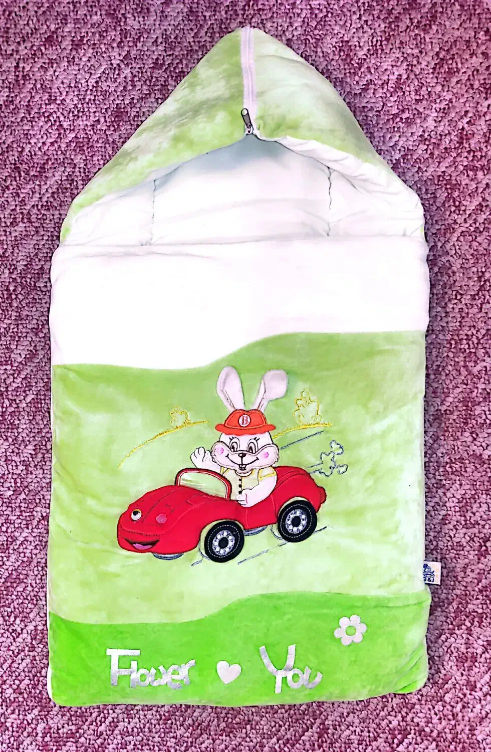 پتوی آغوشی نوزادی|رختخواب، بالش، پتو|سیرجان, |دیوار