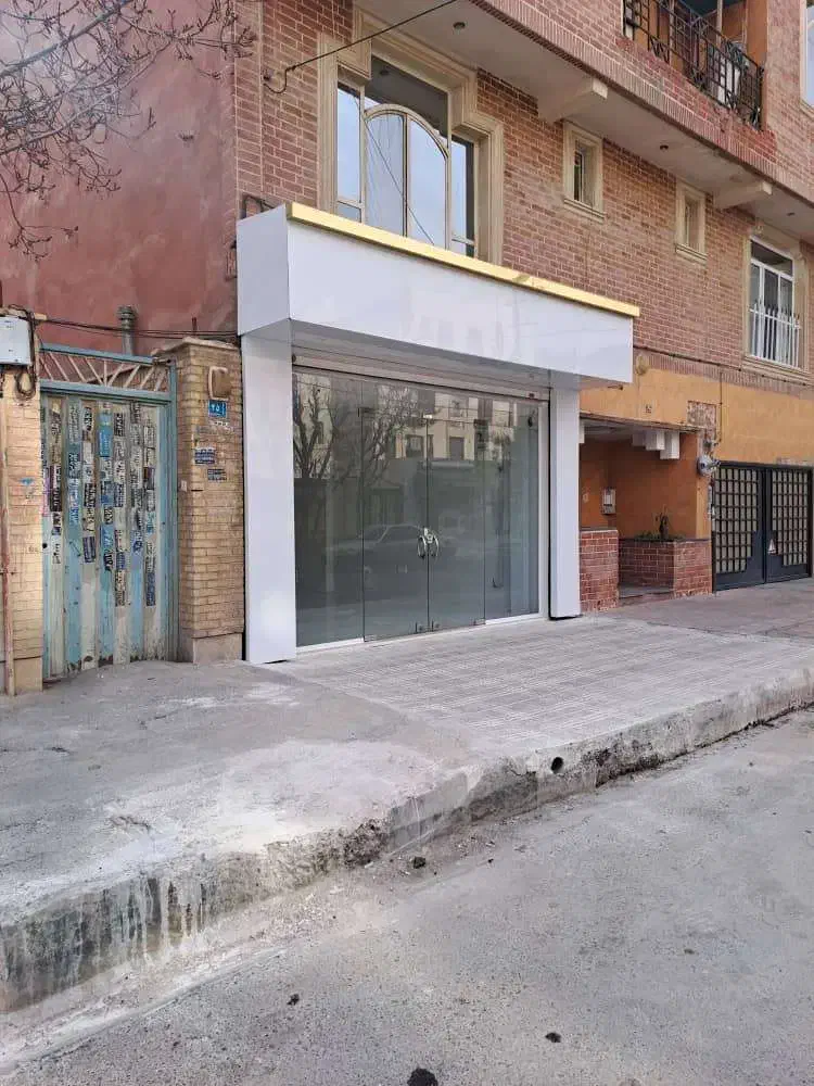 فروش مغازه 28 متری بر خیابان فرهنگیان|فروش مغازه و غرفه|رباطکریم, رباطکریم|دیوار