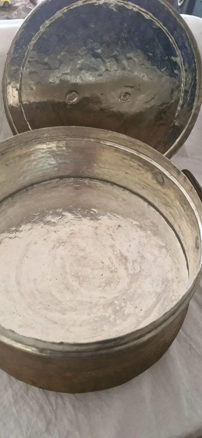 دیگ چه مسی قدیمی|کلکسیون اشیاء عتیقه|نجف‌آباد, طالقانی|دیوار