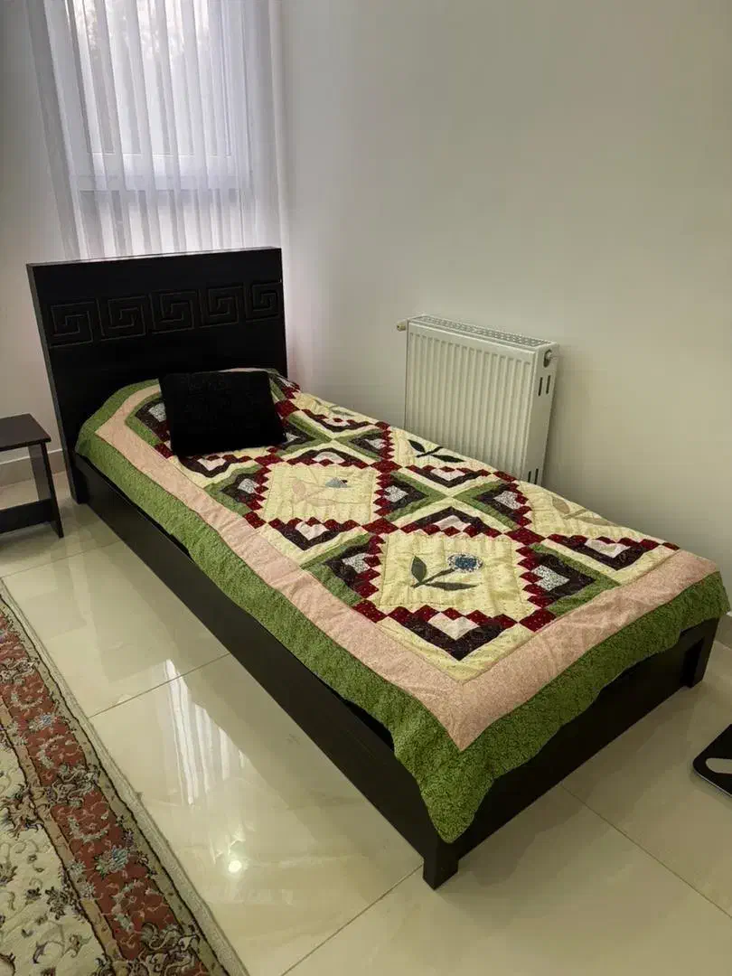 فروش تخت تکنفره|تخت و سرویس خواب|رشت, منظریه|دیوار