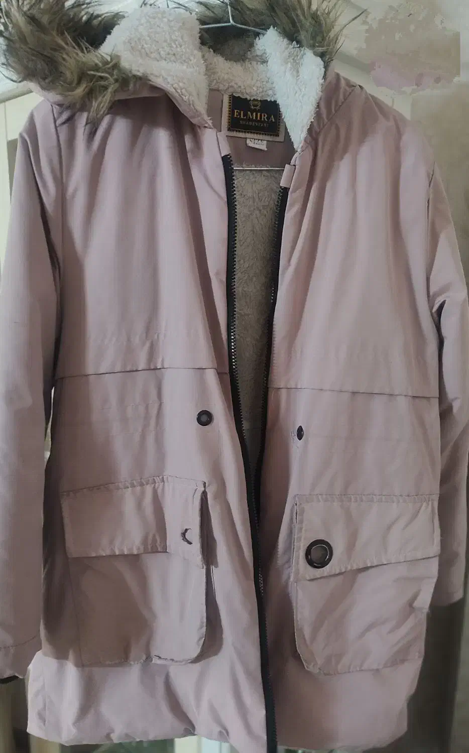 لباس|لباس|ملایر, |دیوار