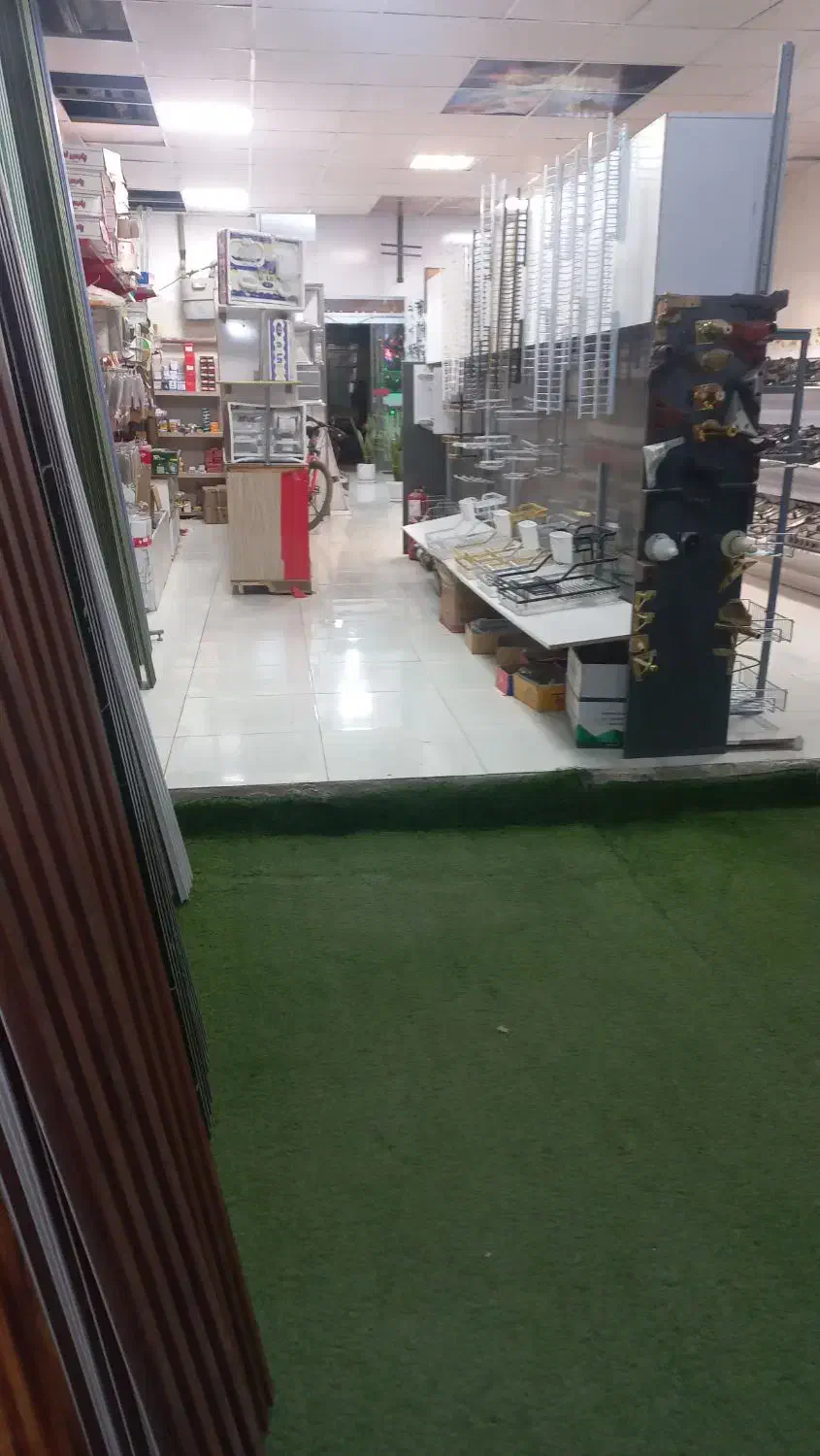 شاگرد در ابزار فروش|استخدام بازاریابی و فروش|تاکستان, |دیوار