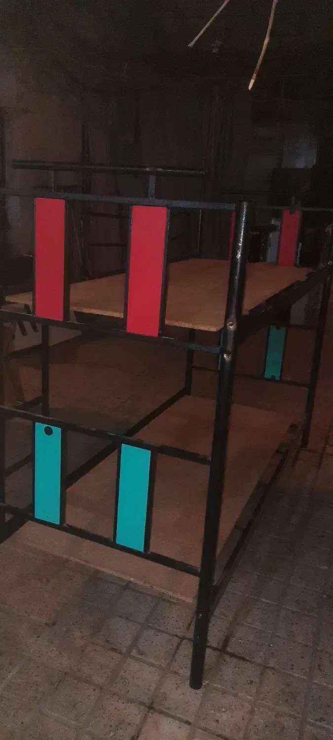 تخت دو طبقه|تخت و سرویس خواب|مشهد, امام رضا (ع)|دیوار