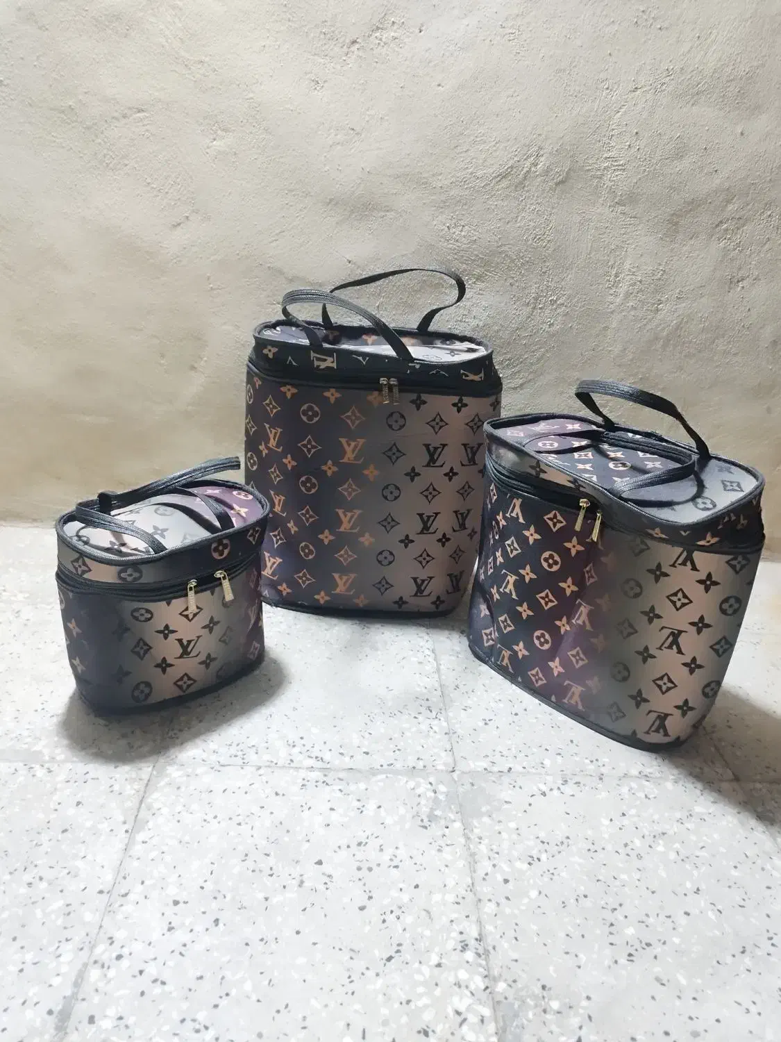 ساک|کیف، کفش، کمربند|قرچک, زیبا شهر|دیوار