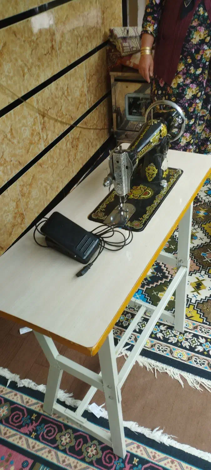 چرخ خیاطی با همراه میز|چرخ خیاطی و ریسندگی|ماسال, |دیوار