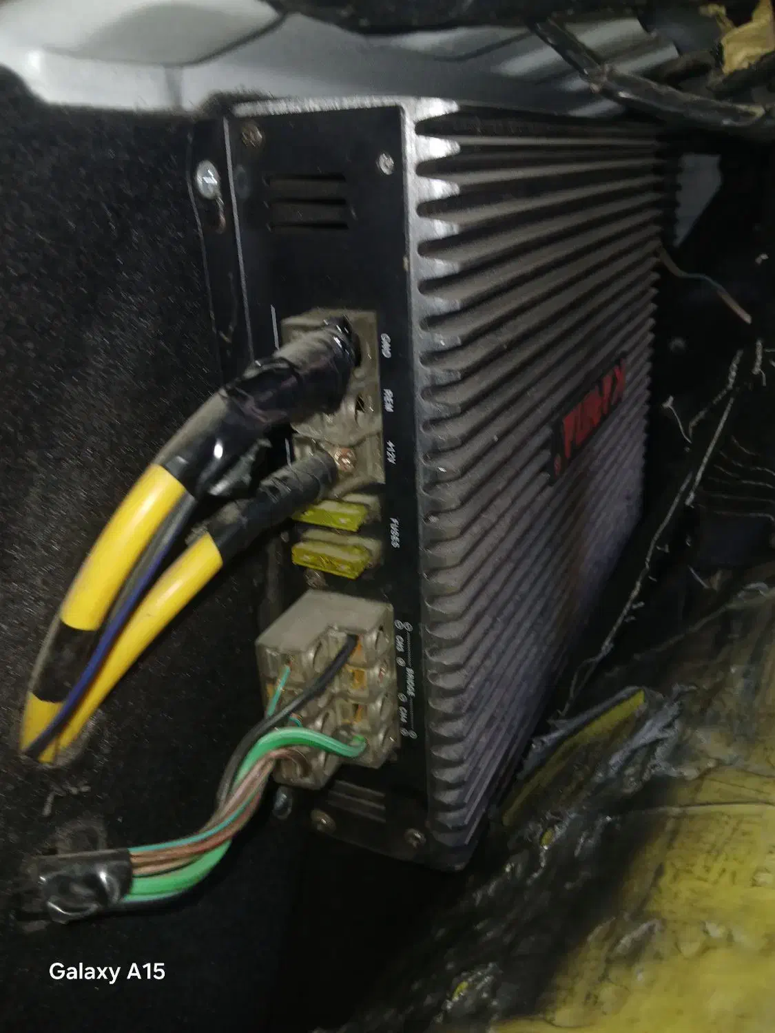 آمپیالی و ساب|صوتی و تصویری|رباط‌کریم, نصیرشهر|دیوار