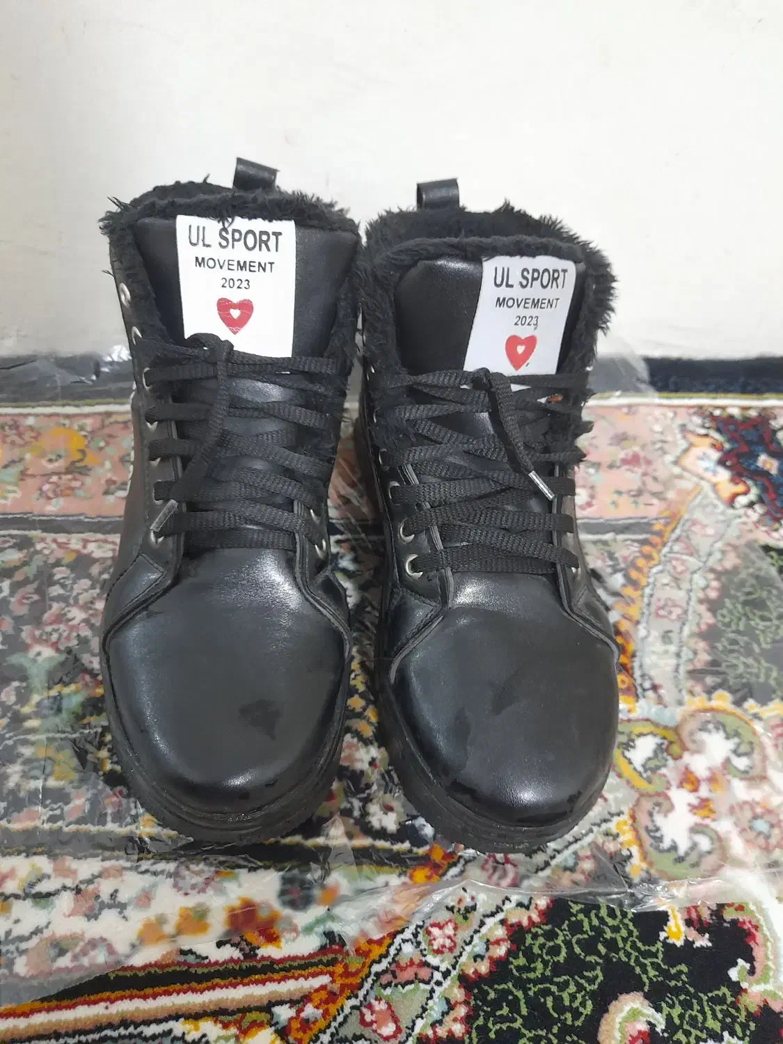 نیم بوت داخل پشم نو|کیف، کفش، کمربند|کرمانشاه, |دیوار