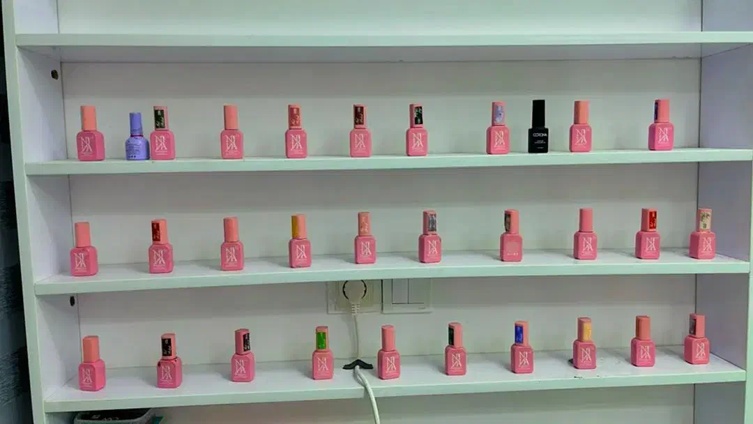 وسایل لاین ناخن|آرایشگاه و سالنهای زیبایی|برازجان, |دیوار