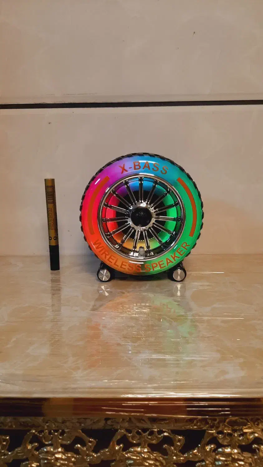 اسپیکر باند اصل مدل ۸۱۸ چراغ دار طرح لاستیک سوگلی|سیستم صوتی خانگی|زنجان, |دیوار