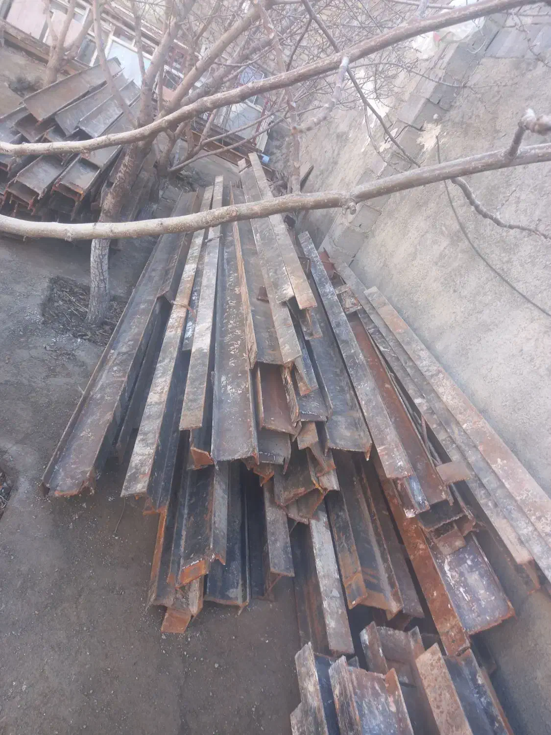 تیر اهن .۱۴ .۱۶ .۱۸|مصالح و تجهیزات ساختمان|همدان, |دیوار