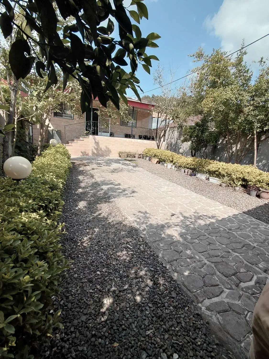 اجاره روزانه  ویلا یا خانه|اجارهٔ کوتاه‌مدت ویلا و باغ|لاهیجان, آهندان|دیوار