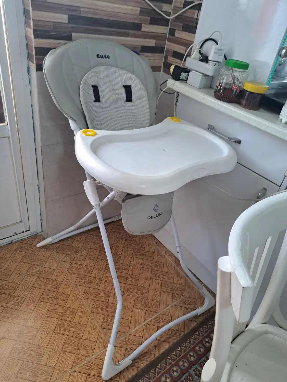 صندلی غذای کودک نو|میز و صندلی غذاخوری|رشت, تازه آباد|دیوار