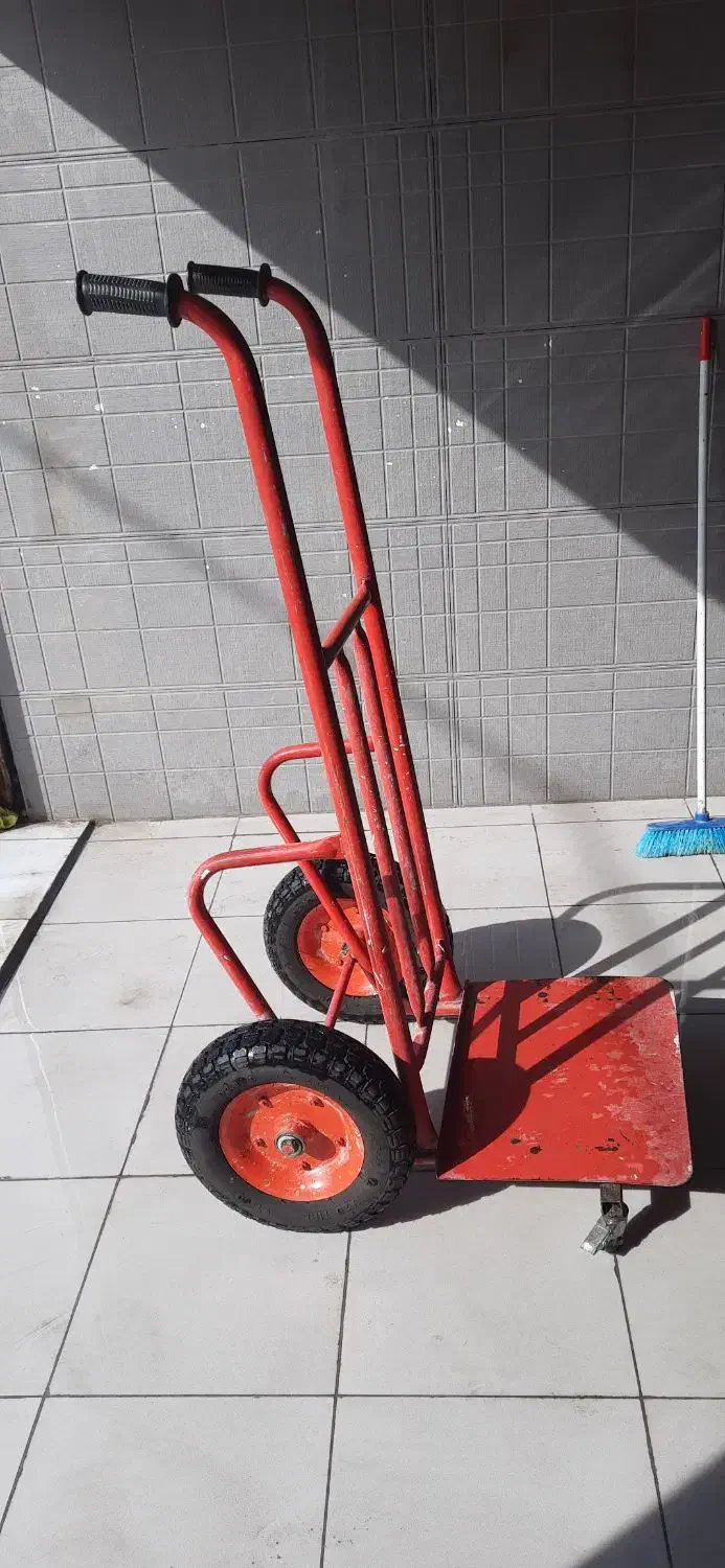 گاری حمل بار|ابزارآلات|باسمنج, |دیوار