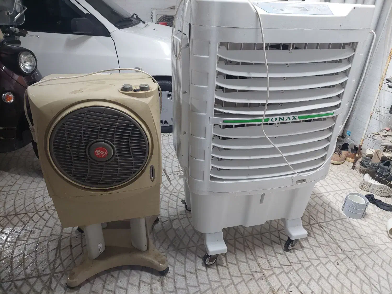 دو عدد کولر ابی|کولر آبی|چمران, |دیوار