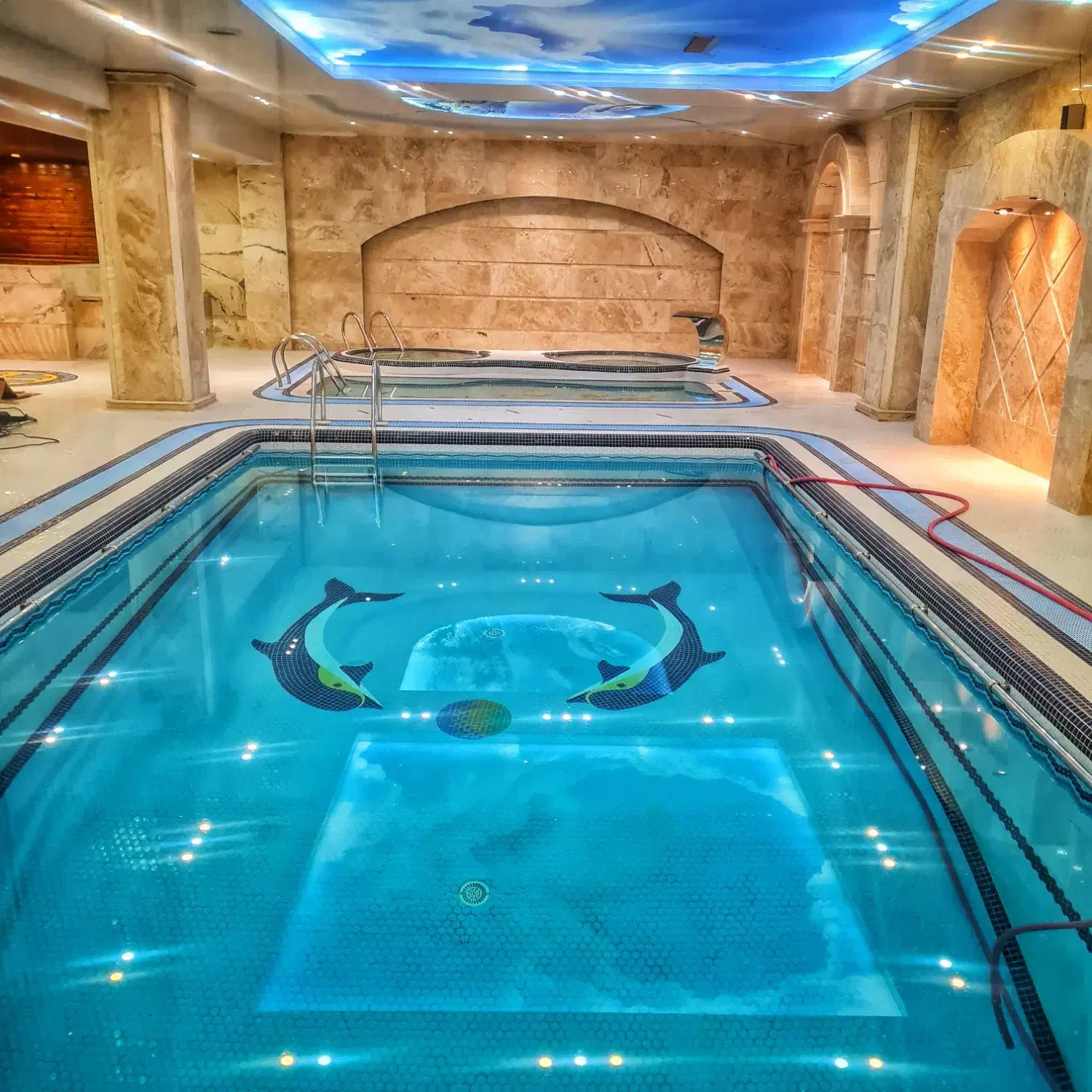 ساخت استخر سونا جکوزی صفر تا صد|خدمات پیشه و مهارت|قائم‌شهر, |دیوار