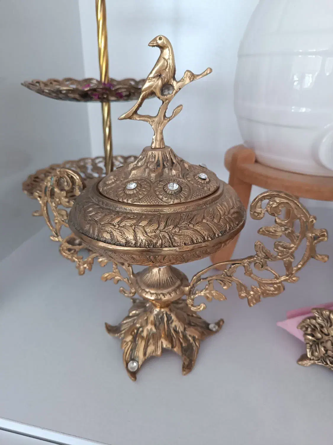 تعدادی ظروف و دکوری برنزی کاملا نو|صنایع دستی و سایر لوازم تزئینی|داران, |دیوار