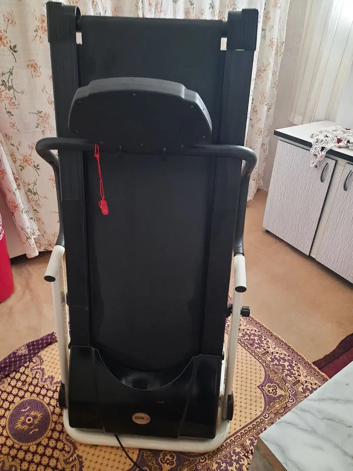 ورزشی|تجهیزات ورزشی|قروه, |دیوار