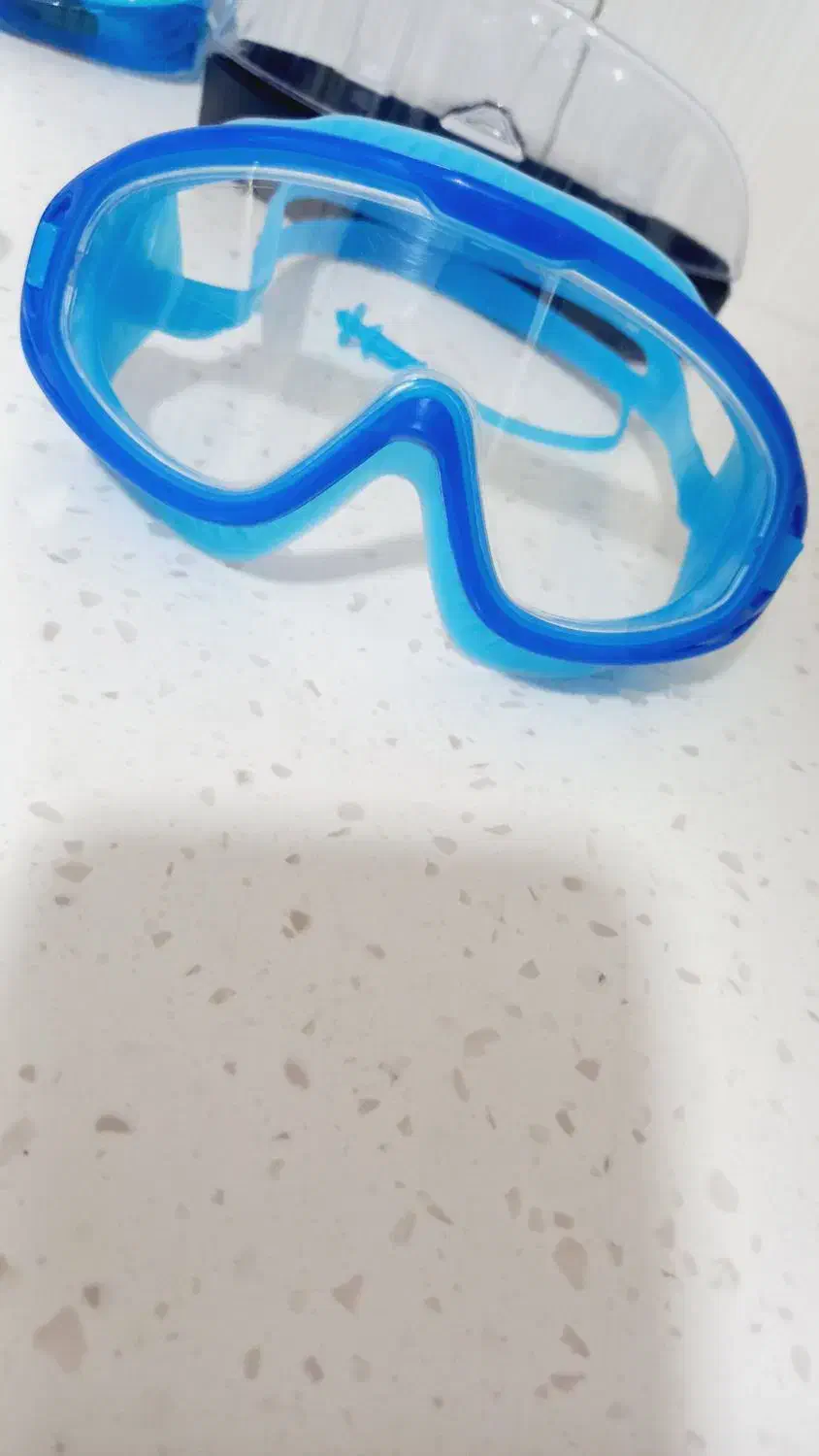 عینک شنا|غواصی و ورزش‌های آبی|ملایر, |دیوار