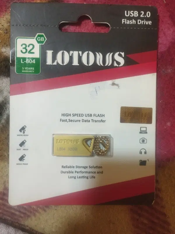 فلاش32Gb|قطعات و لوازم جانبی رایانه|اصفهان, دارک|دیوار