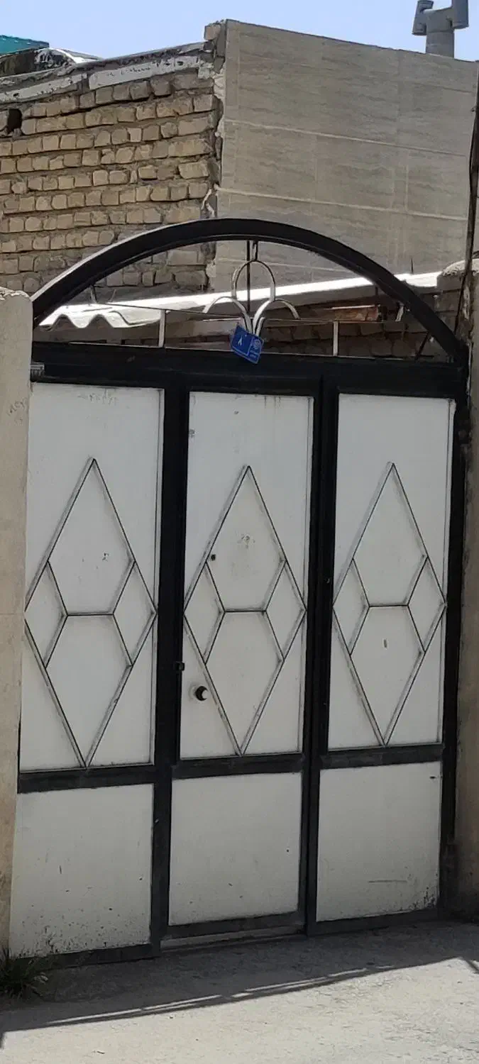 درب حیاط سه لت|مصالح و تجهیزات ساختمان|چناران, |دیوار