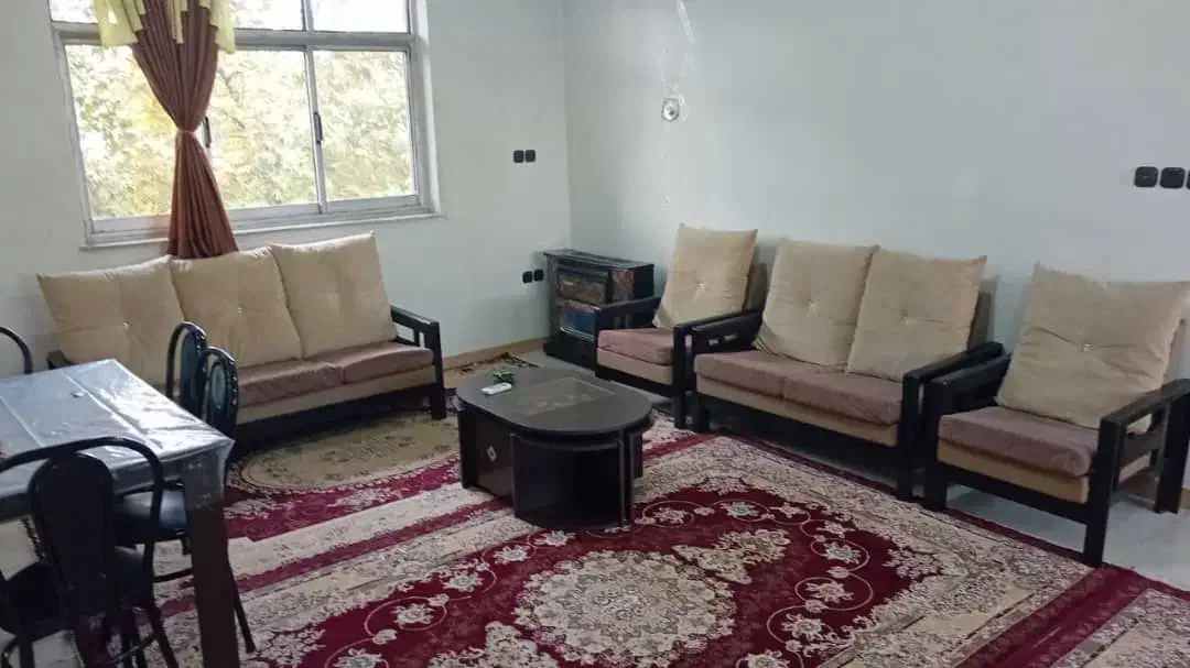 اجاره روزانه آپارتمان ۱۰۰ متر مرکز شهر فقط ۱۵۰۰|اجارهٔ کوتاه‌مدت آپارتمان و سوئیت|رشت, بازار|دیوار