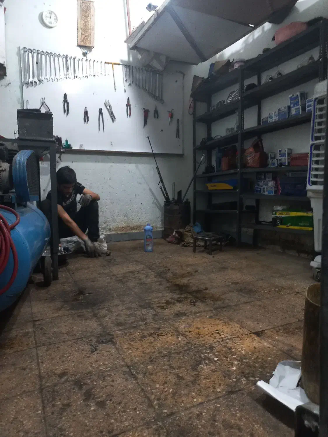 یه استا کار  جلوبندی ساز نیاز دارم|استخدام صنعتی، فنی، مهندسی|خرمشهر, |دیوار