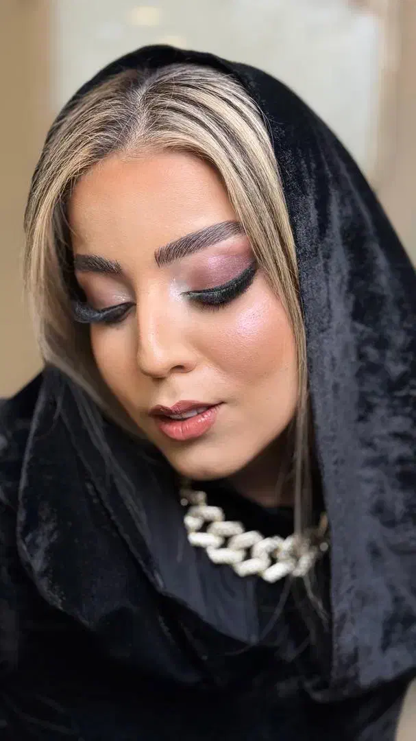 میکاپ|خدمات آرایشگری و زیبایی|اردبیل, |دیوار