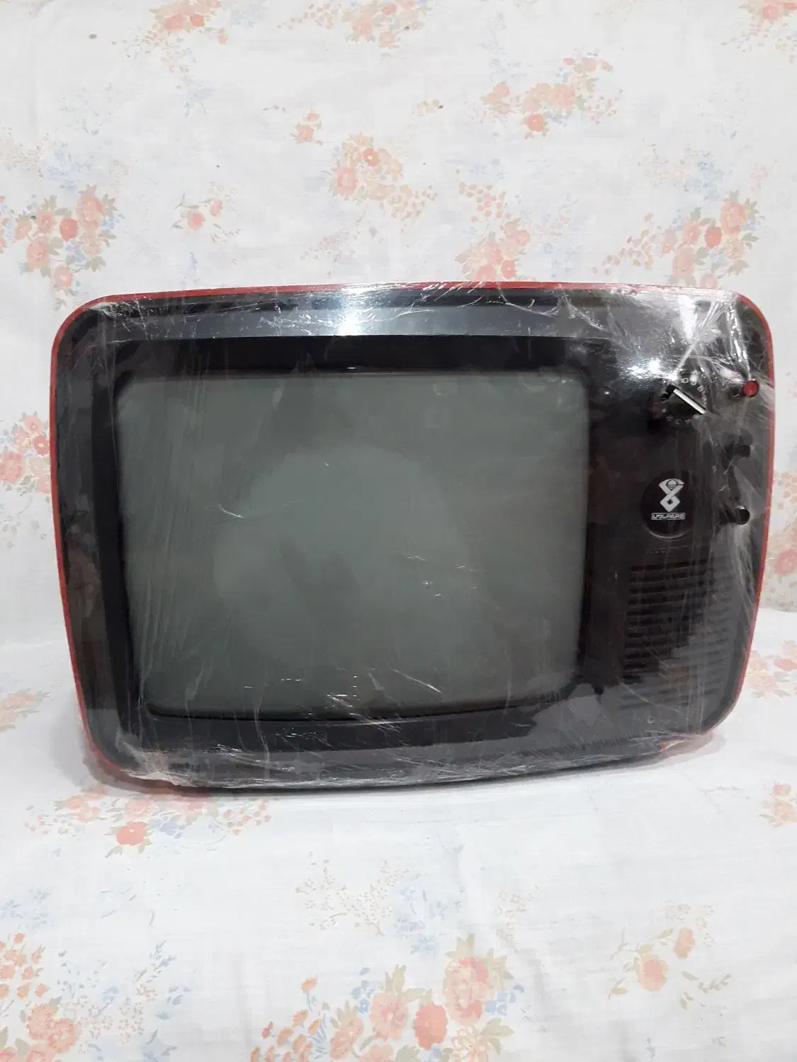 تلویزیون 14پارس|تلویزیون و پروژکتور|شهرضا, |دیوار