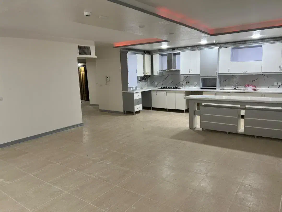 اپارتمان ۳خوابه ۱۲۸متر براصلی مدرس|فروش آپارتمان|شاهینشهر, عطار|دیوار