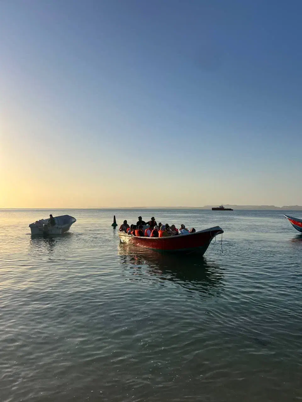 تور شاد 6 روزه قشم 10بهمن لحظه آخری 6500|تور و چارتر|مشهد, احمدآباد|دیوار