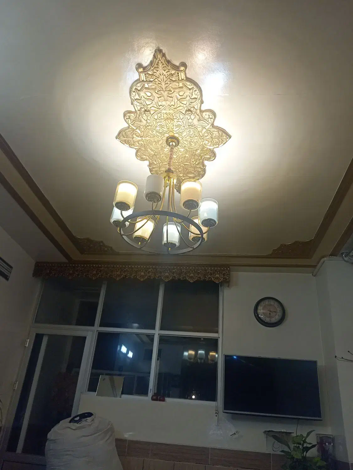 لوستر|لوستر و چراغ آویز|نجف‌آباد, پادگان|دیوار