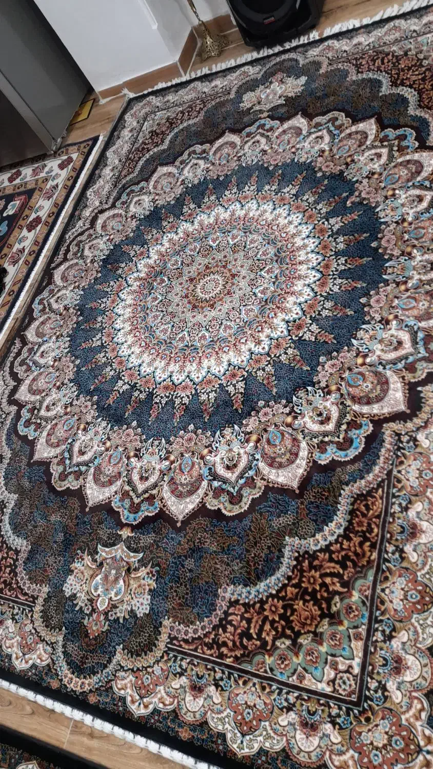 پنج تا فرش  ۴عدد ۶ متری ی عدد ۹ متری|فرش|رباط‌کریم, رباط‌کریم|دیوار