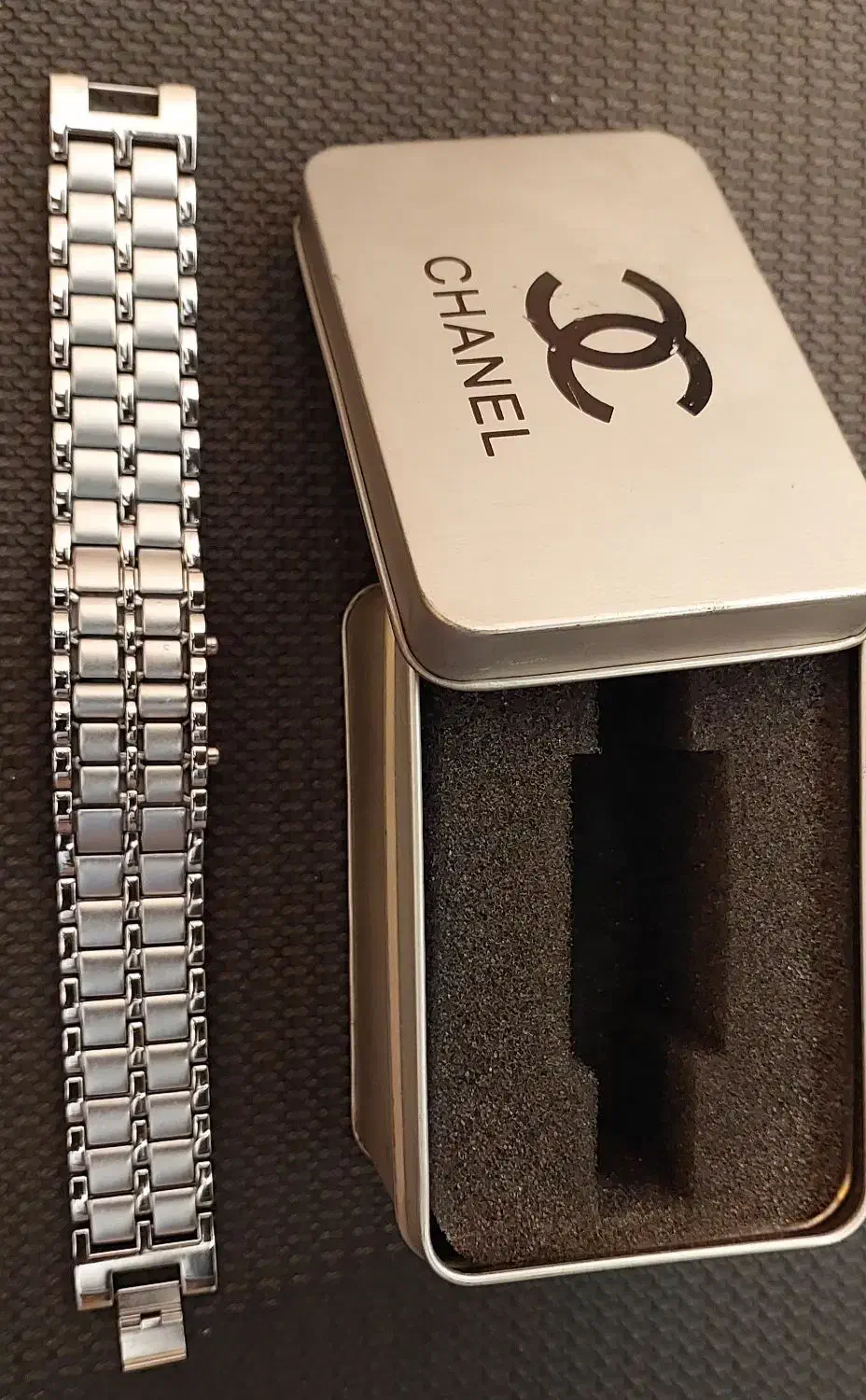 ساعت دستبندی دیجیتال  Chanel باجعبه آکبند|ساعت|اصفهان, جلفا|دیوار
