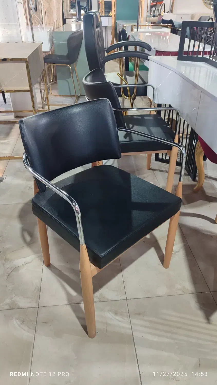 رویه کوب ماهر و نیمه ماهر با حقوق بالاو جای خواب|استخدام صنعتی، فنی، مهندسی|گرمدره, |دیوار