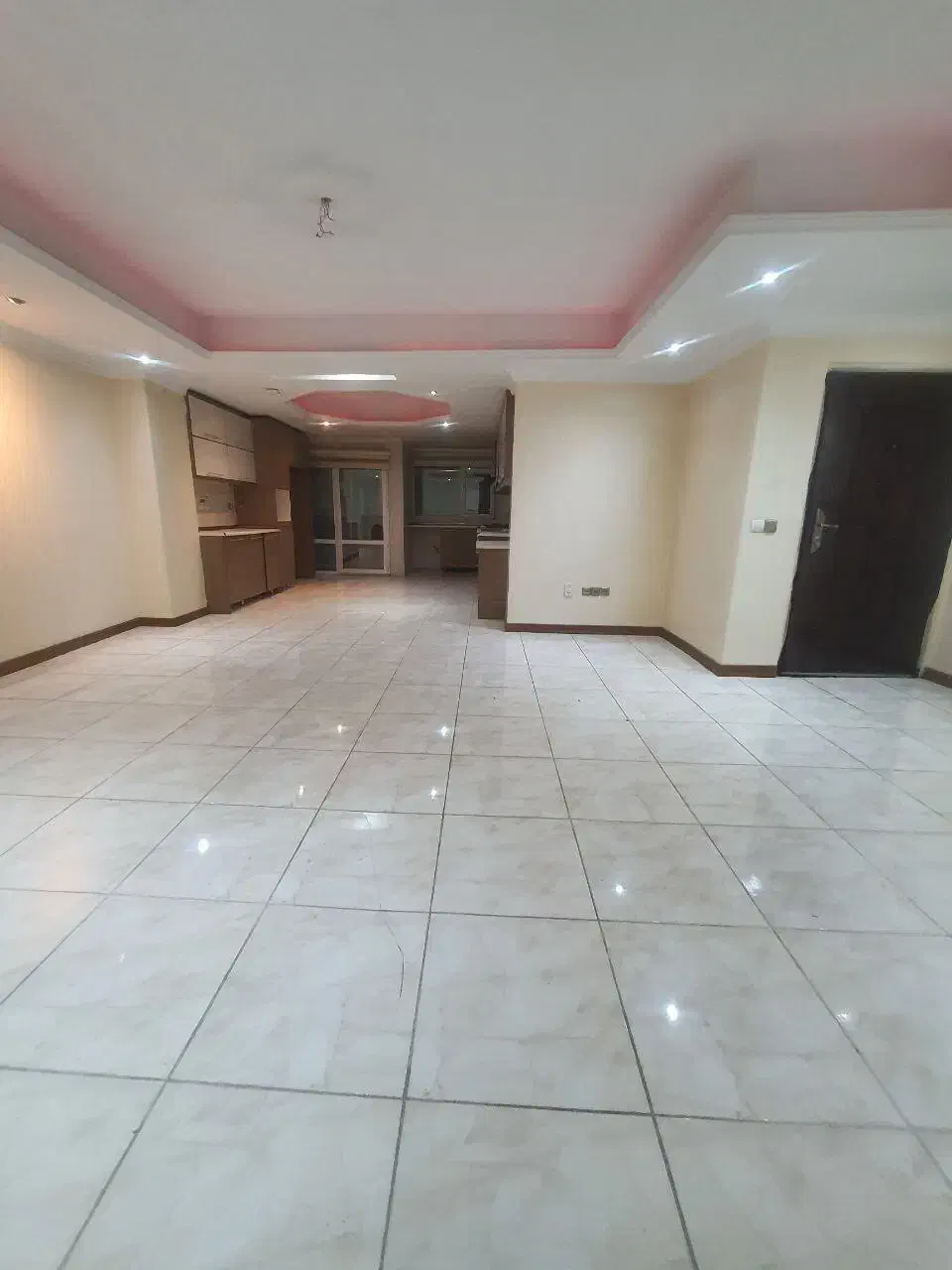 ۹۵متر/۲خواب/سکونت چند ساله/دریان نو