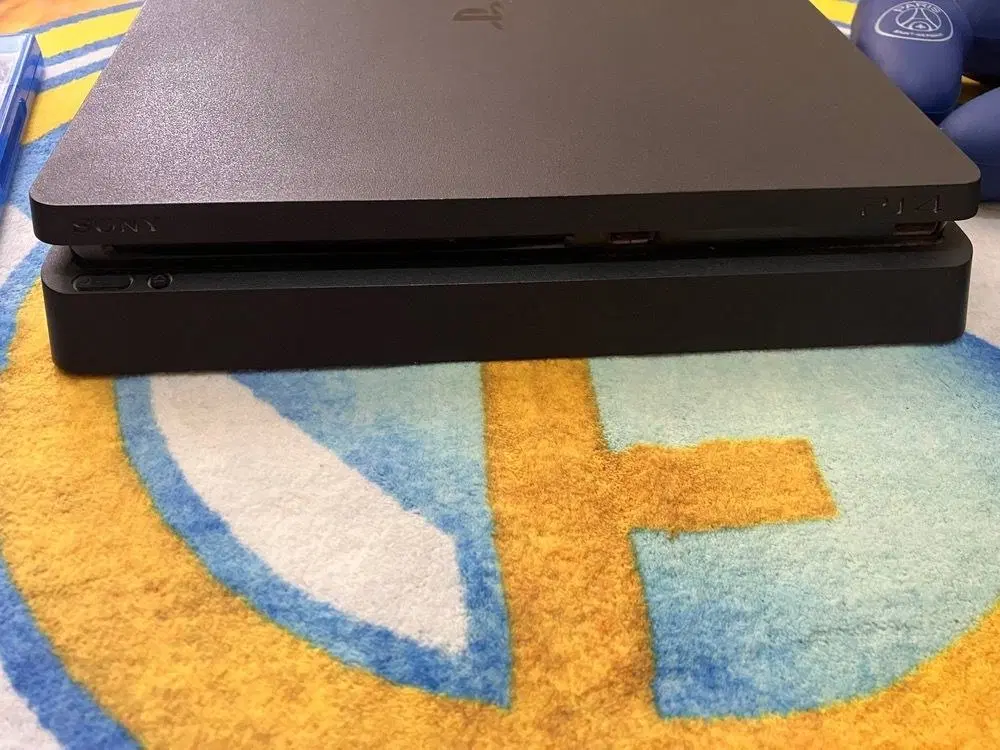 Ps4 slim 1 tera|کنسول، بازی ویدئویی و آنلاین|تهران, هاشمی|دیوار