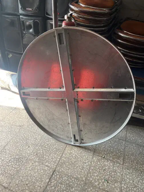 میز گزد گالوانیزه با پایه استیل ۱۲۰ (نو)|میز و صندلی غذاخوری|تهران, حکیمیه|دیوار