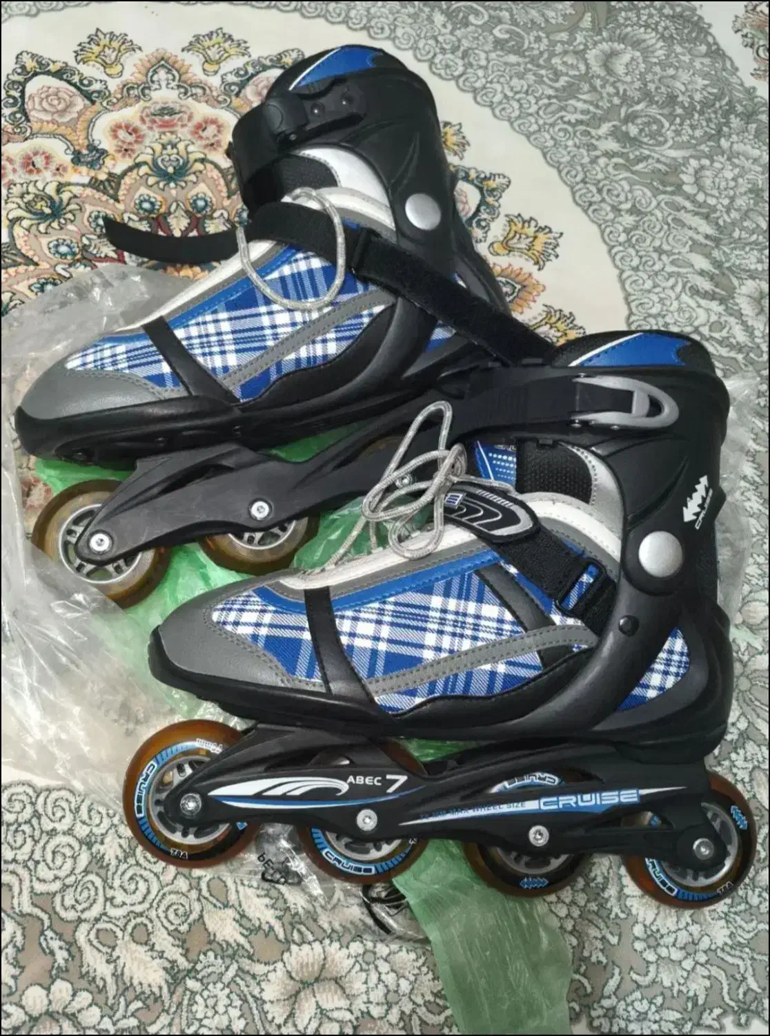 اسکیت سایز ۴۳ فوری|دوچرخه، اسکیت، اسکوتر|تهران, تهرانپارس غربی|دیوار