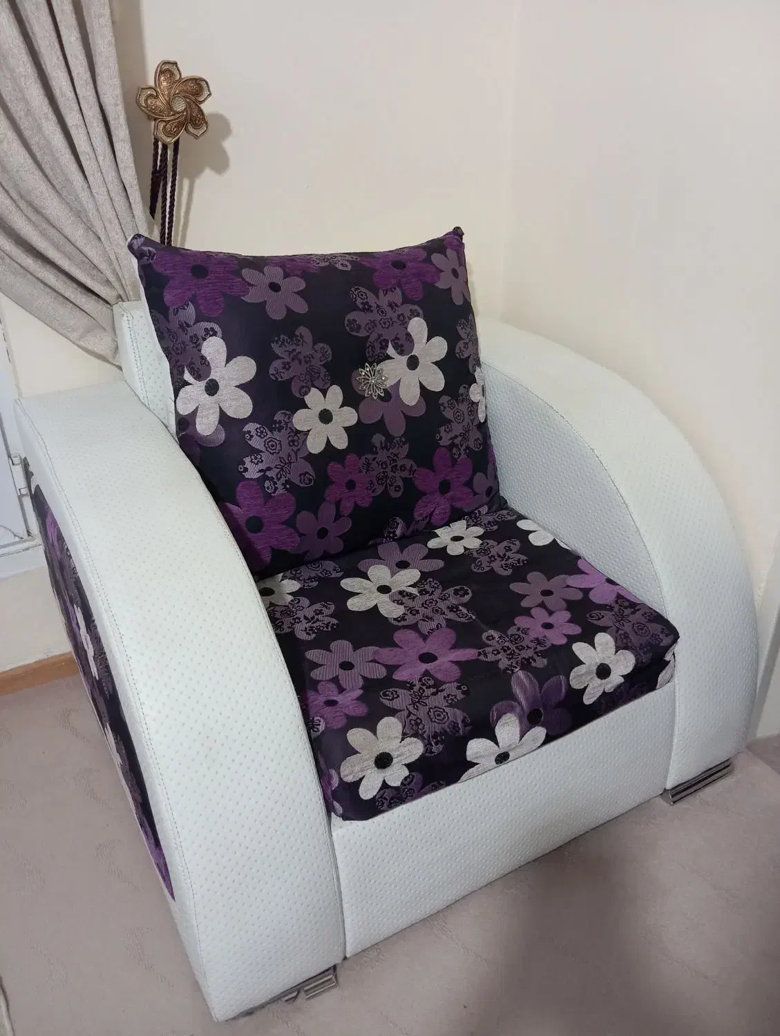 مبل و جلومبلی و میز غذاخوری و میز تلویزیون|مبلمان خانگی و میز عسلی|سهند, |دیوار