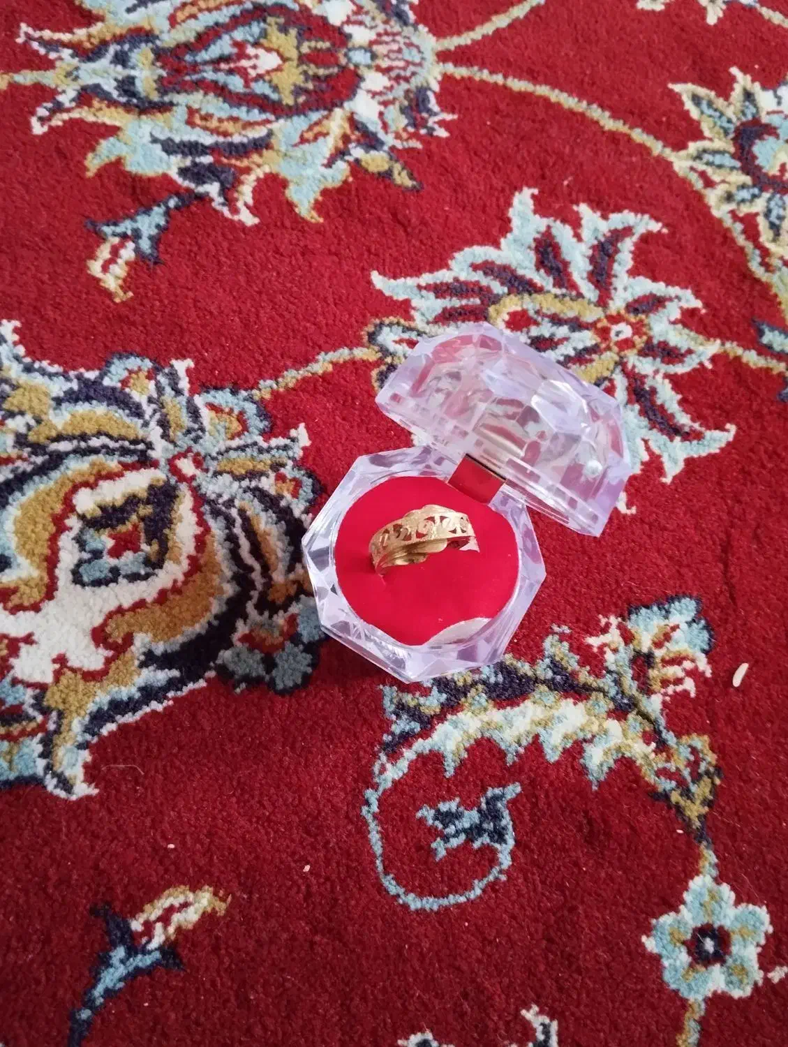 یک عدد انگشتر نوو یک عدد پلاک نو به فروش میرسد|جواهرات|بیرجند, |دیوار