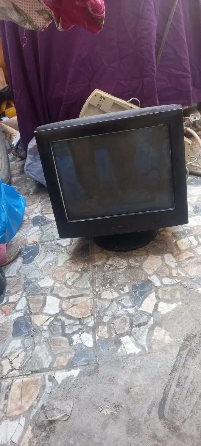 مانیتور تمیز باکیبرت|رایانه رومیزی|آبادان, |دیوار