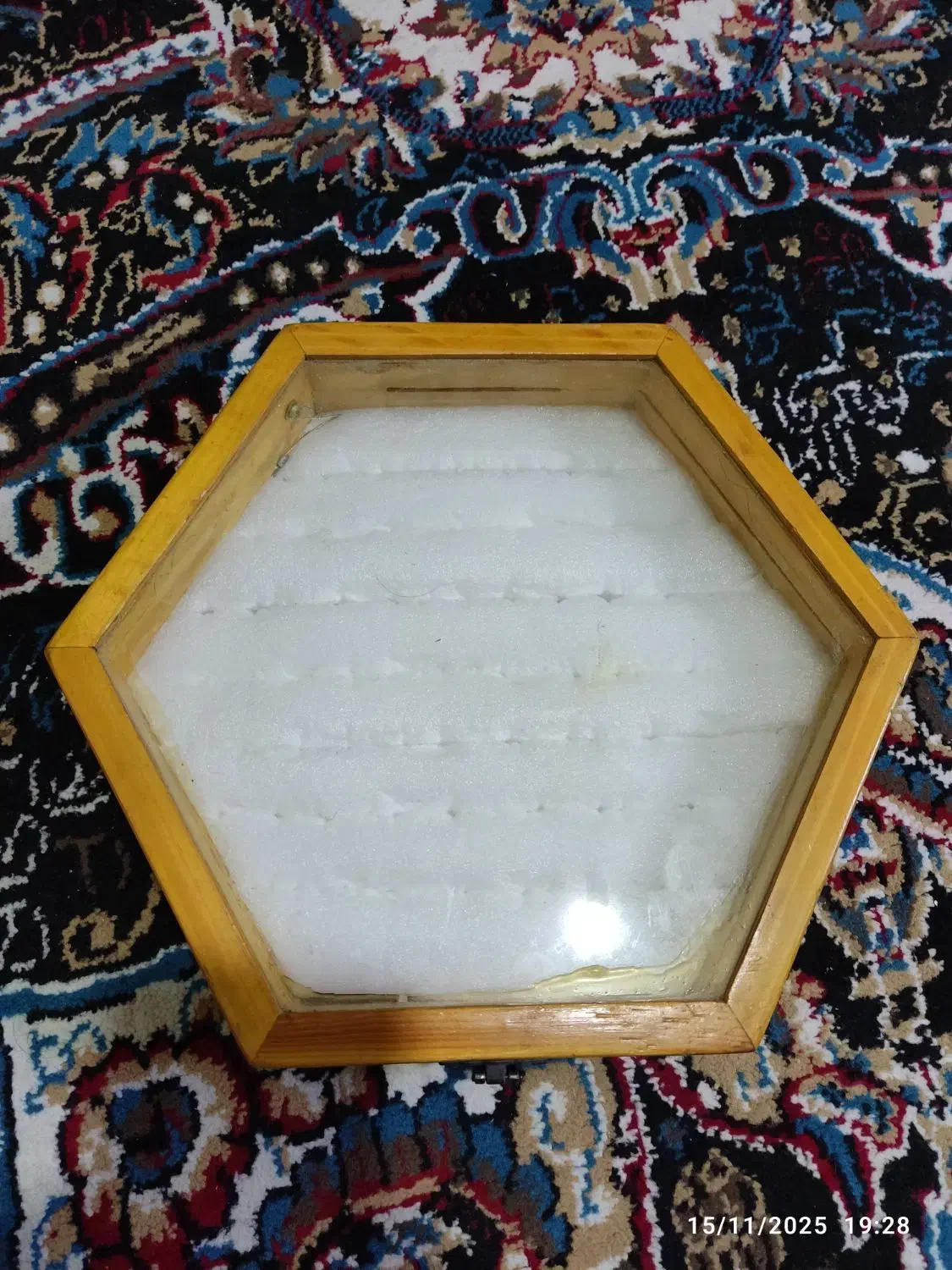 جعبه انگشتر|بدلیجات|قدس, شهر‌قدس|دیوار